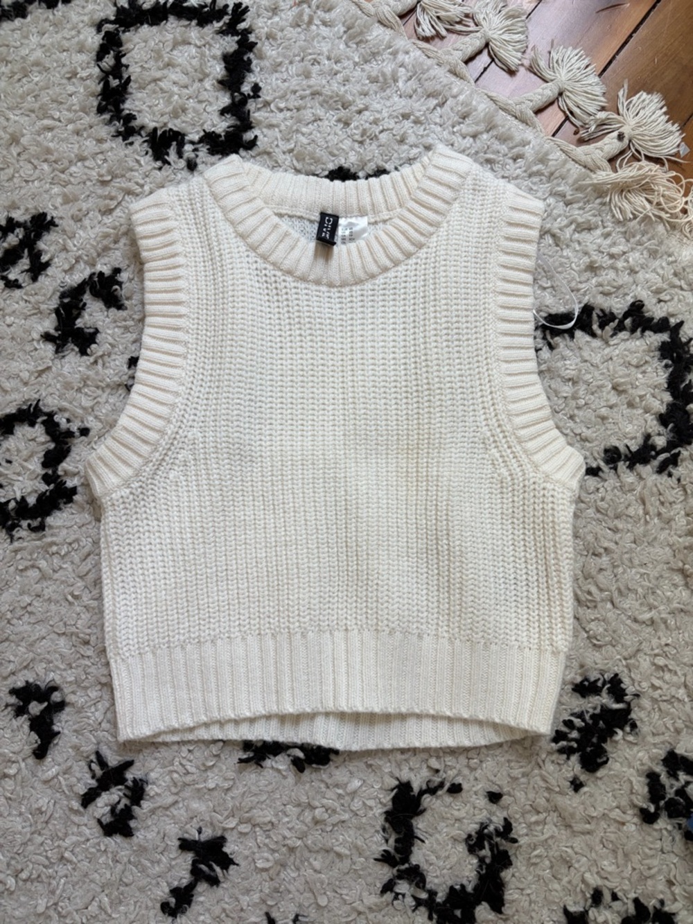 Divided Cream Cable Knit Sleeveless Top